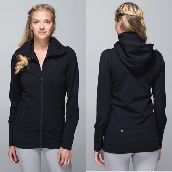 lululemon athletica Jackets & Blazers - Lululemon black stride jacket sz 8 M